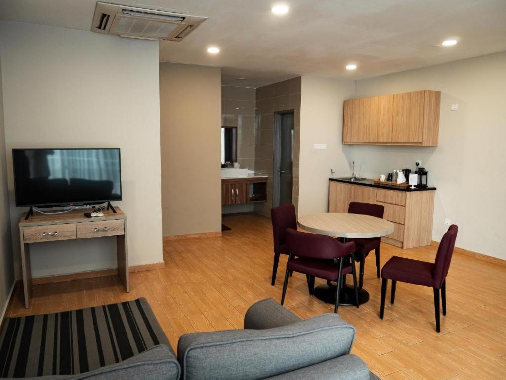 Bangi Perdana Hotel מראה חיצוני תמונה